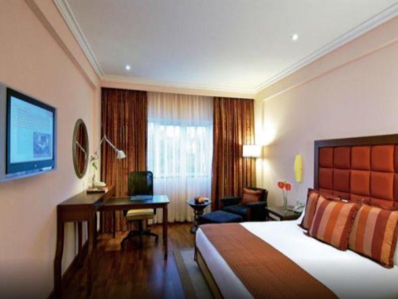 Vivanta Bengaluru Residency Road Екстер'єр фото