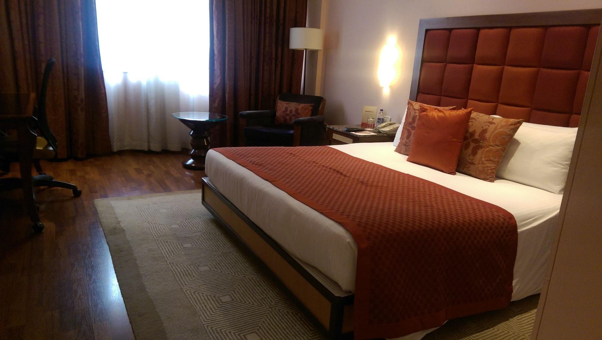 Vivanta Bengaluru Residency Road Екстер'єр фото