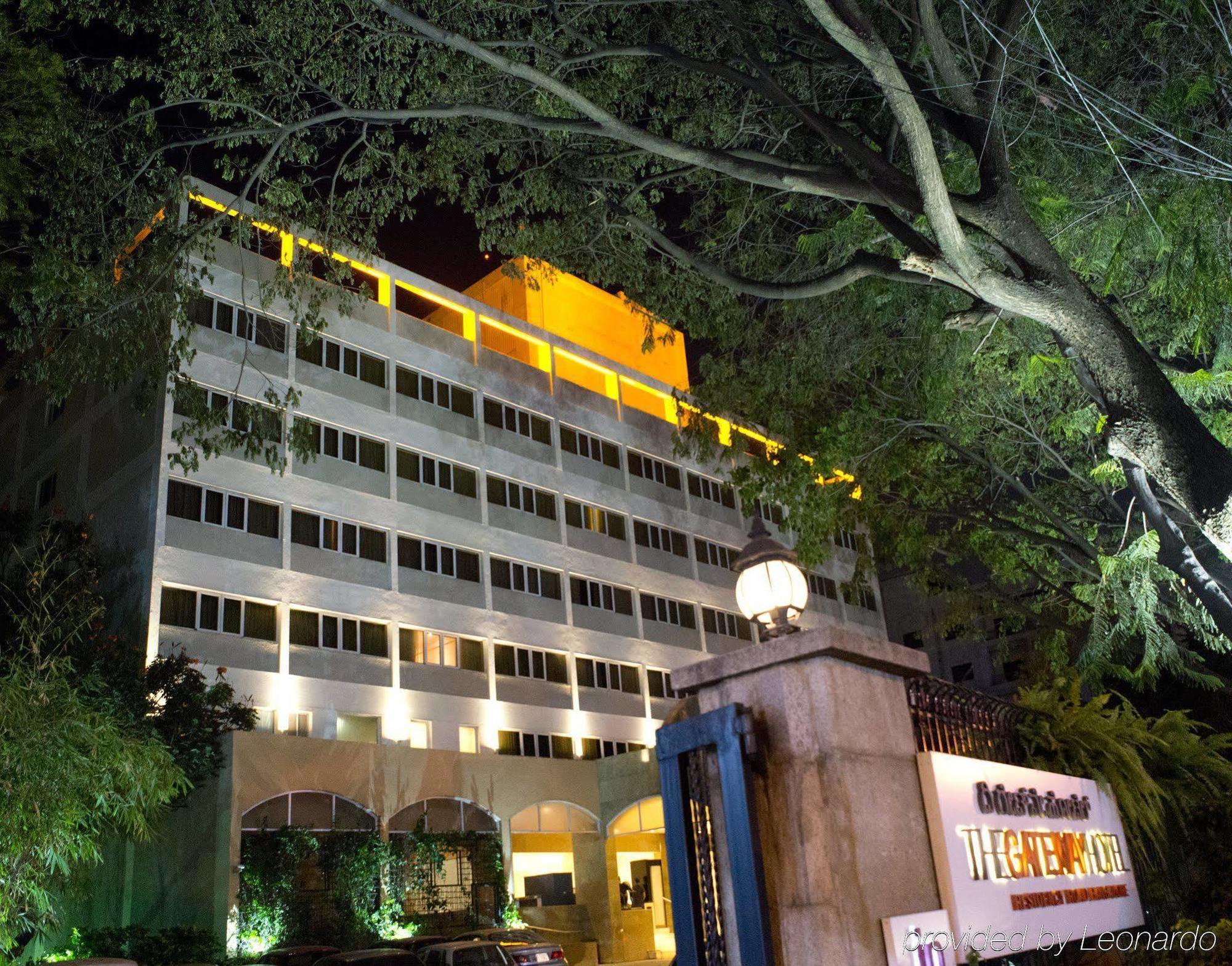 Vivanta Bengaluru Residency Road Екстер'єр фото